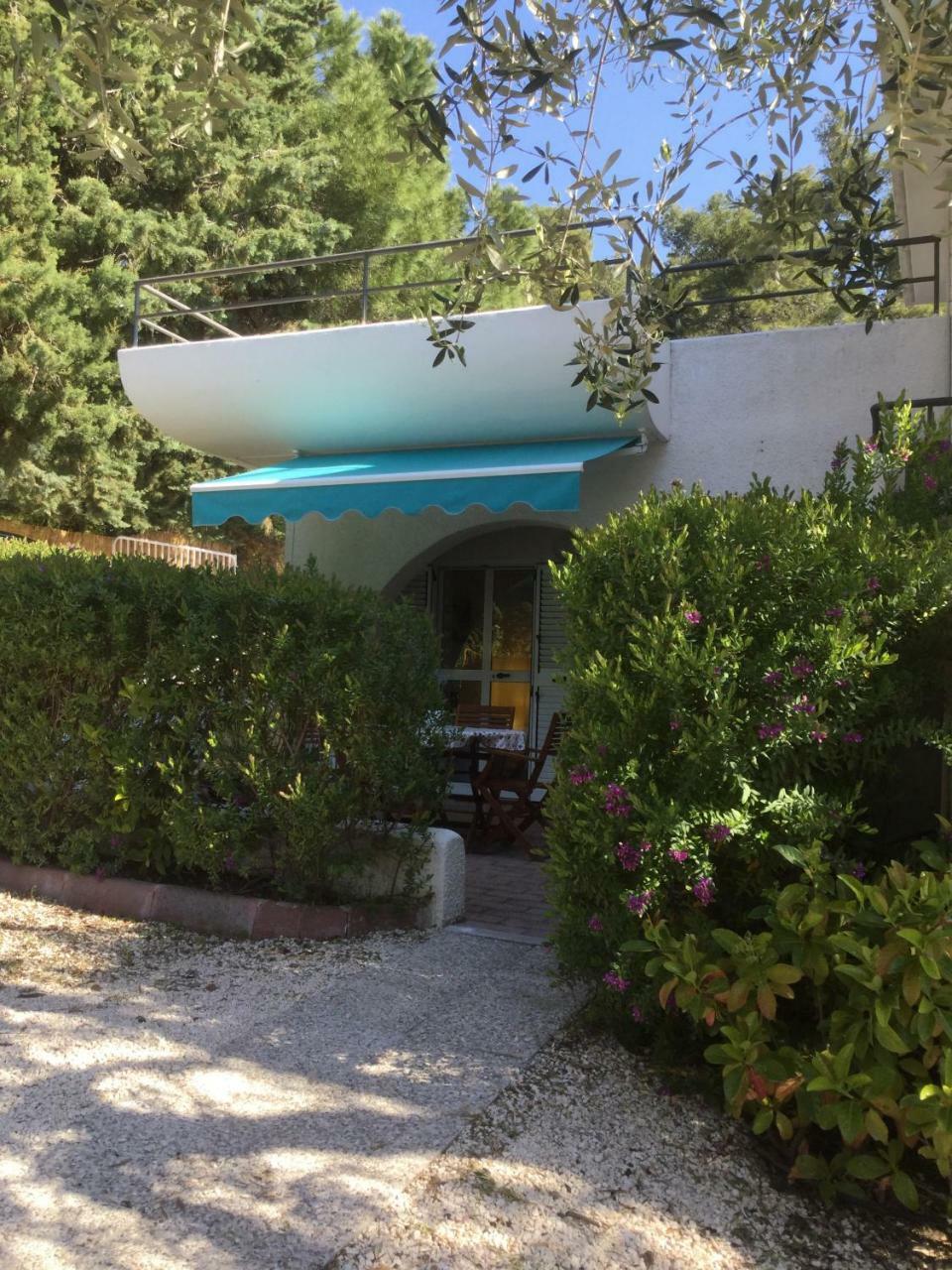 Residence I Faraglioni マッティナータ エクステリア 写真